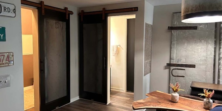 Redefining Privacy and Style with Barn Doors for Bathroom Interiors